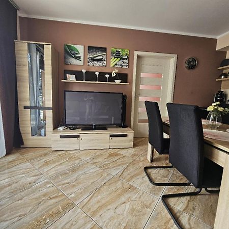 Four Seasons Aquamarina Apartment Swinoujscie Ngoại thất bức ảnh