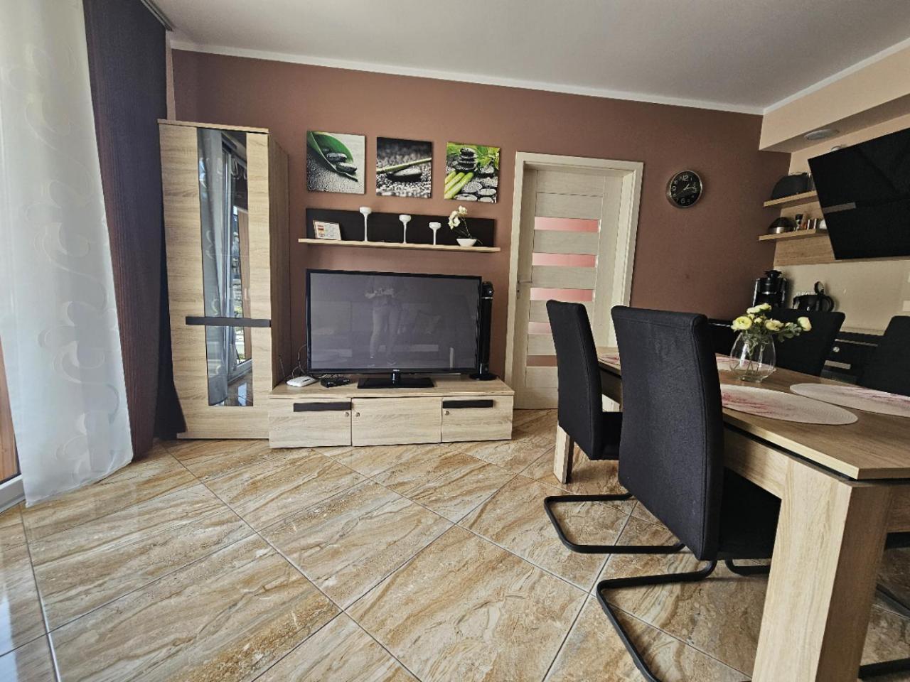 Four Seasons Aquamarina Apartment Swinoujscie Ngoại thất bức ảnh
